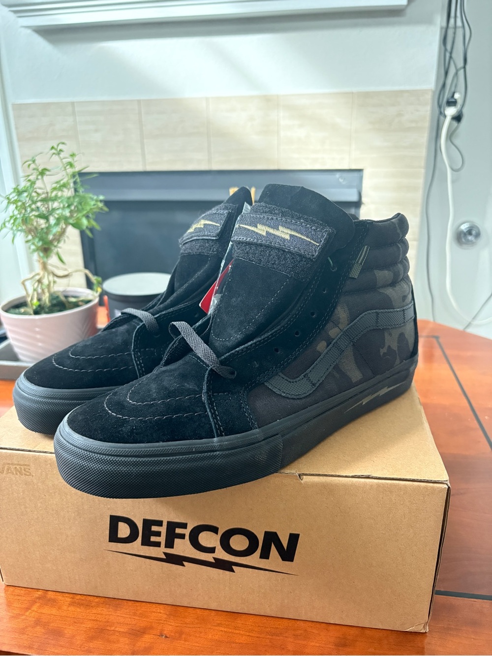 Vans DEFCON Men’s Black Camo Sk8-Hi Sneakers